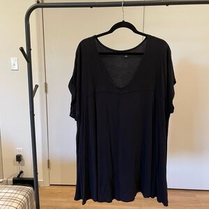 Willi Smith Black V-Neck Short Sleeve Top
